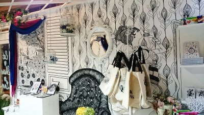 Bagian dalam Genji Shoppe