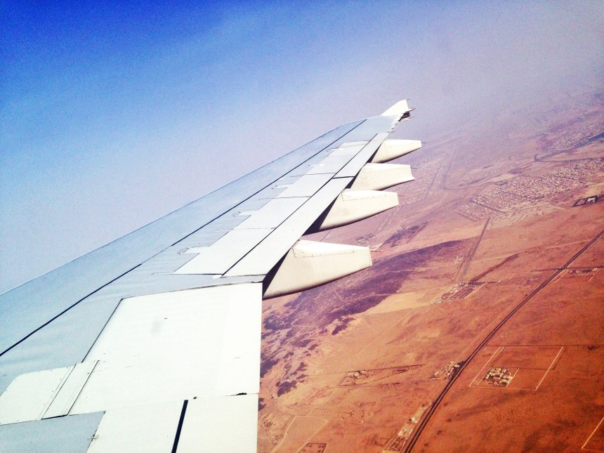 Foto diambil saat pesawat meninggalkan tanah Arab, perjalanan bersama Ibu 2014